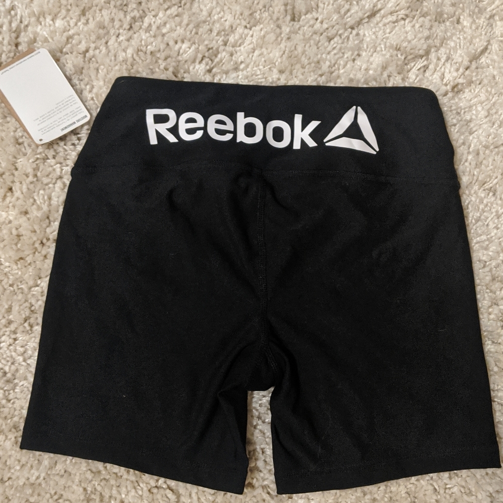 Reebox Quick Shorts - Picture 2 of 4